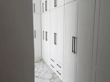3 Bedroom Flat & Apartment