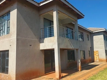 3 Bedroom Townhouse Complex