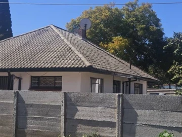 Hatfield's hidden gem of 2 beds on 2100 sqm