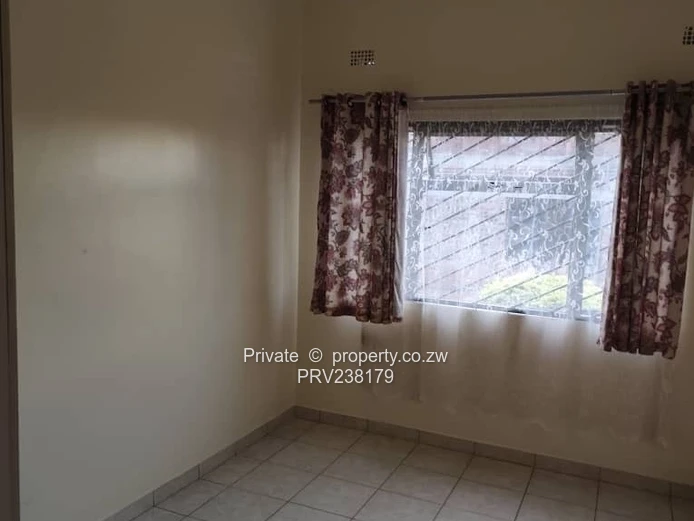 To let 3 Bedroomed Cottage mount pleasant heights (Sole Mandate)