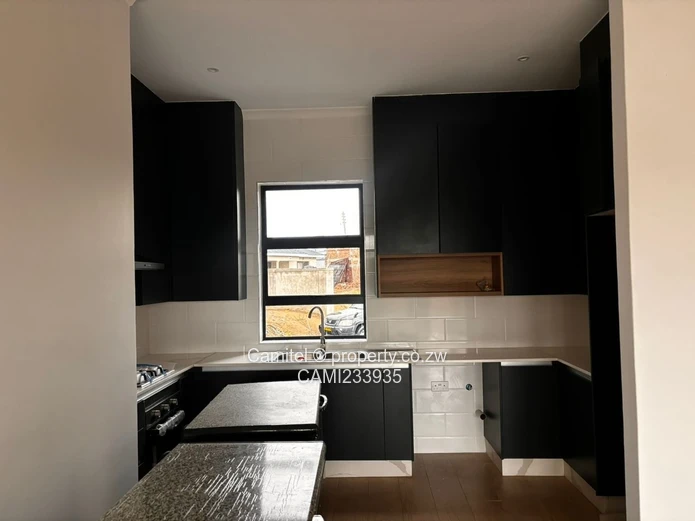 Arlington newly built 3 bed with main ensuite sitting on 580sqm with title clean deed 