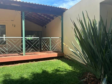 2 Bedroom Garden Flat