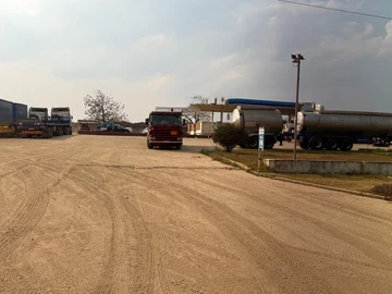 Commercial & Industrial Land