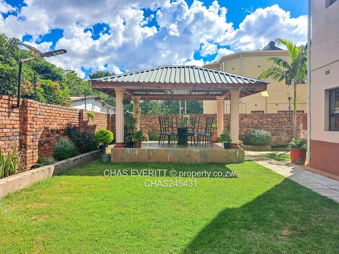 Fully Furnished Six Bedroomed House In Emerald Hill