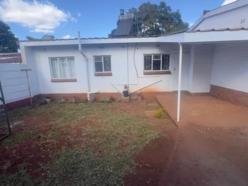 2 Bedroom Garden Flat