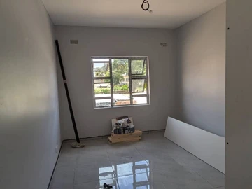 3 Bedroom Garden Flat