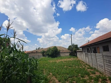 Stands & Residential Land