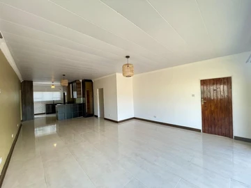 3 Unit Townhouse Complex