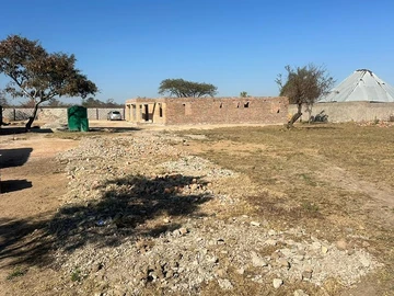 Stands & Residential Land