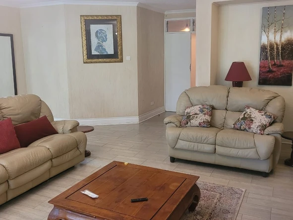 3 Bedroom Flat & Apartment