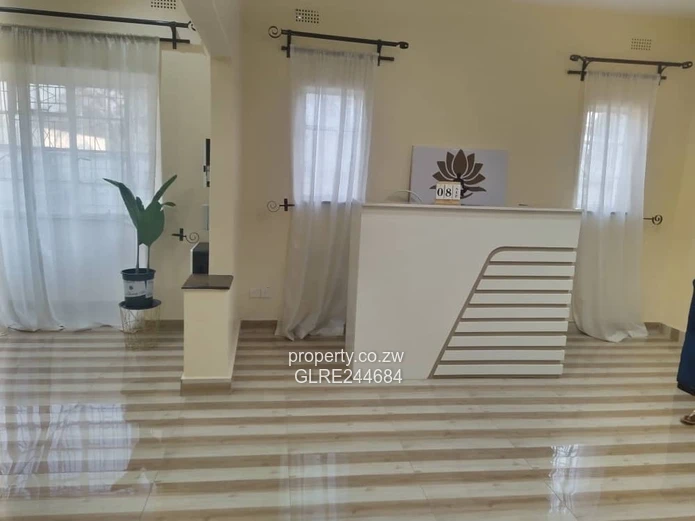 Avondale 4BR, 2BA Home - Borehole & Modern Kitchen