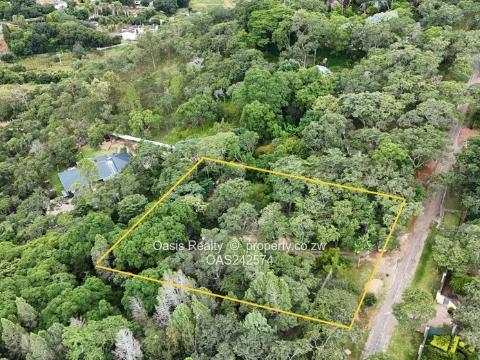 Prime 4,000m² Stand on Yellow Wood Lane, Kambanji  with Valley Views & Indigenous Trees (Sole Mandate)