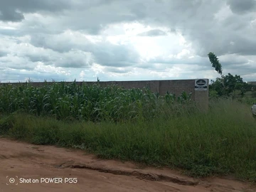 Commercial & Industrial Land