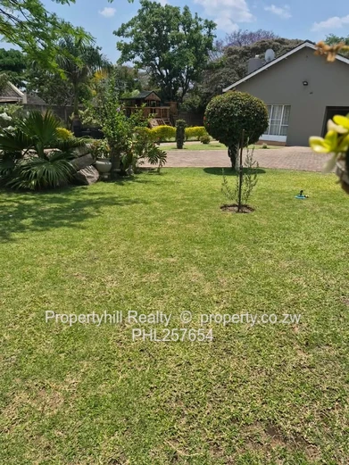 Greendale 3 bedroomed house & 2 bedroomed Cottage (Sole Mandate)