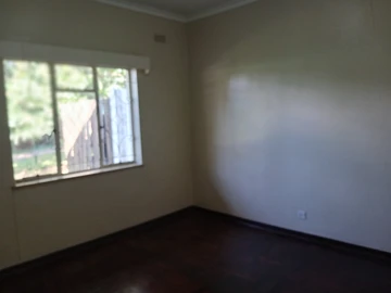 2 Bedroom Garden Flat