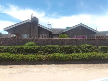 4 beds house for sale in Msasa Park 