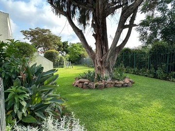 2 Bedroom Garden Flat