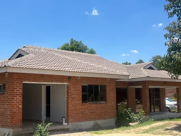 3 Unit Townhouse Complex