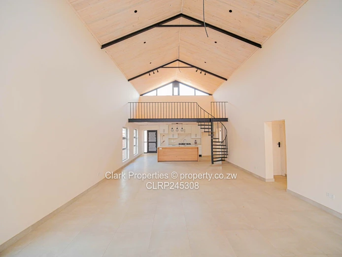 Stunning Townhouse (Sole Mandate)