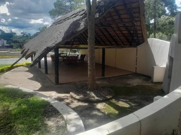 9 Bedroom House