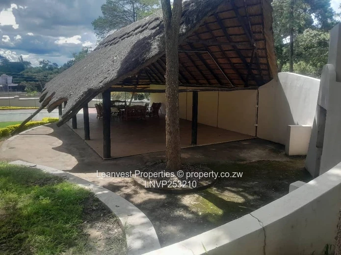 Umwinsidale double-storey for sale