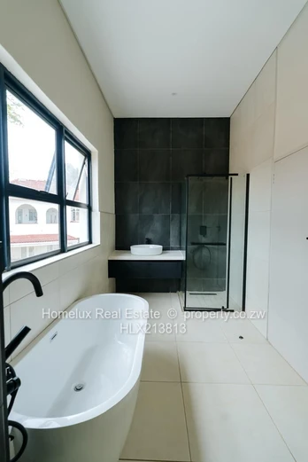 Redefining High-End Living in Highlands