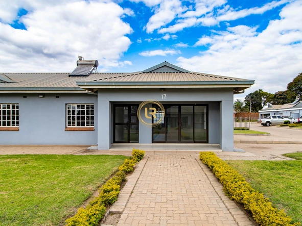Muza Villas Parktown - $600