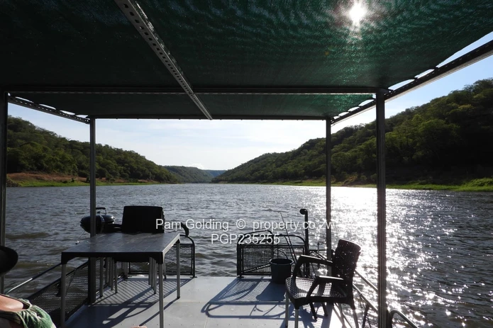 Holiday Home On The Zambezi River