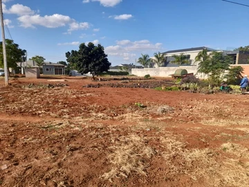 Stands & Residential Land