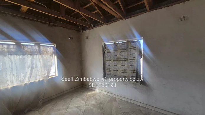 4-Bed Renovation Opportunity with Borehole, Marondera (Sole Mandate)