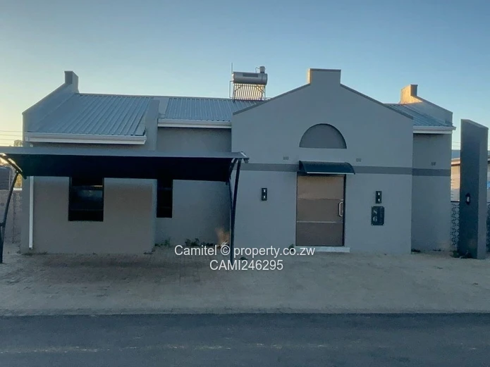 Modern 3-Bed Townhouse with Borehole in Greendale North, Harare North