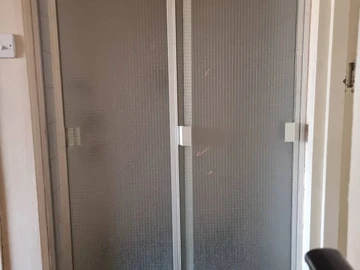 2 Bedroom Flat & Apartment