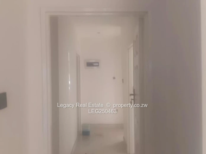 Contemporary 3-Bedroom Home With Premium Finishes,Move Into This Charming Avonlea Garden Flat Today