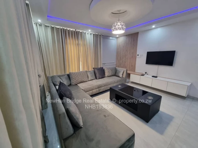 *Stunning 4-Bedroom Cluster Home *