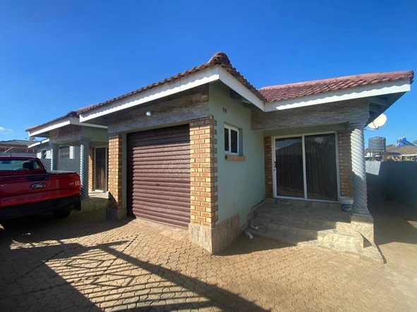 5 Bedroom House
