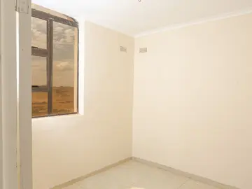 2 Bedroom Flat & Apartment