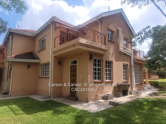 Double Storey Massive & Magnificent Residence located along the famous Folyjon Crescent. 