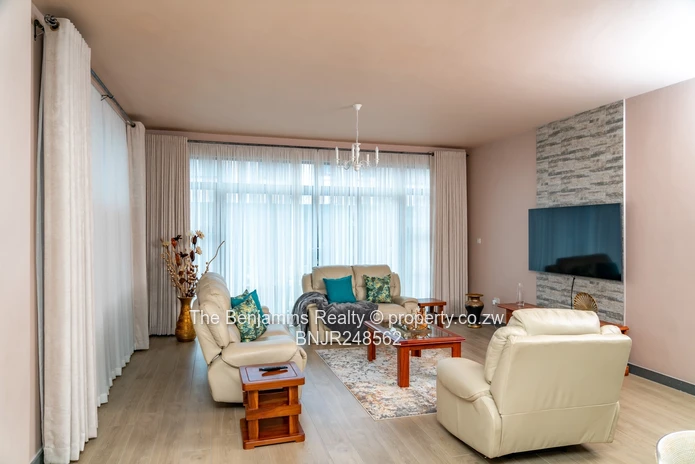 Spacious 3 Bedroom Apartment in Avondale