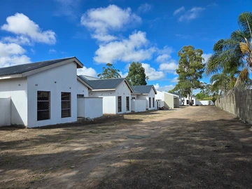 3 Bedroom Garden Flat