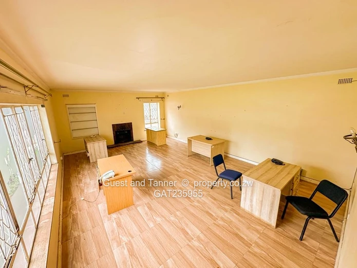 Commercial Property For Rent In Highlands  (Sole Mandate)