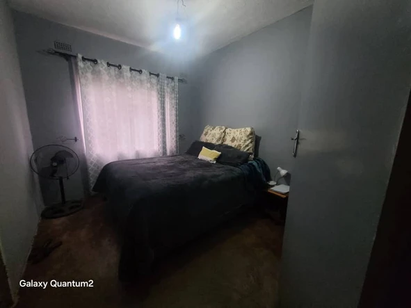 3 Bedroom Flat & Apartment