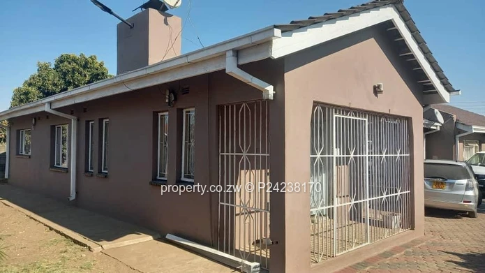 Mainway Meadows $600