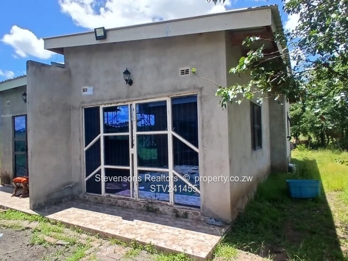 Clonmoran Stands, Halfway Road, Kadoma