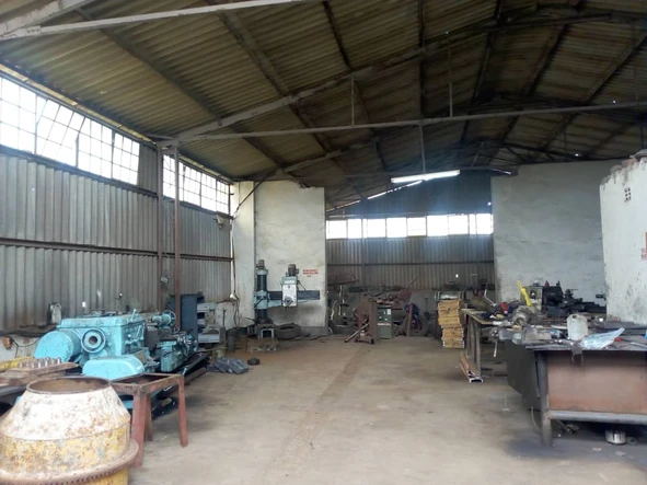 Commercial & Industrial Land