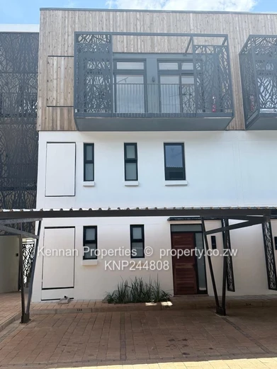 Simple living - Loft Apartment (Sole Mandate)