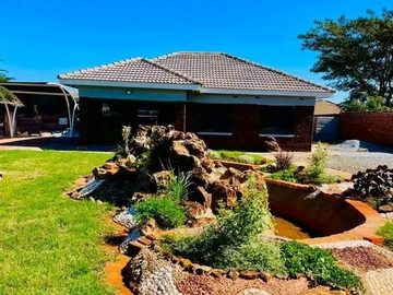 Elegant 5-Bedroom Home with Borehole in Mount Pleasant Heights