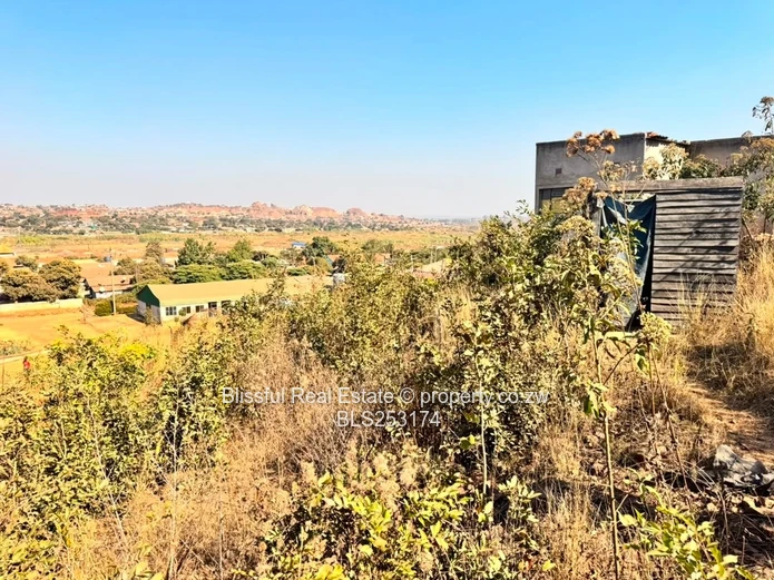 460 sqm for sale in kambuzuma section 4