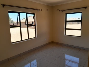 3 Bedroom Garden Flat