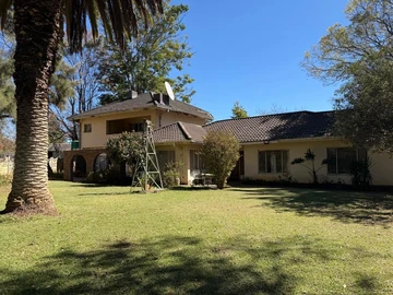 7 Bedroom House