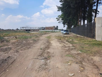 Commercial & Industrial Land